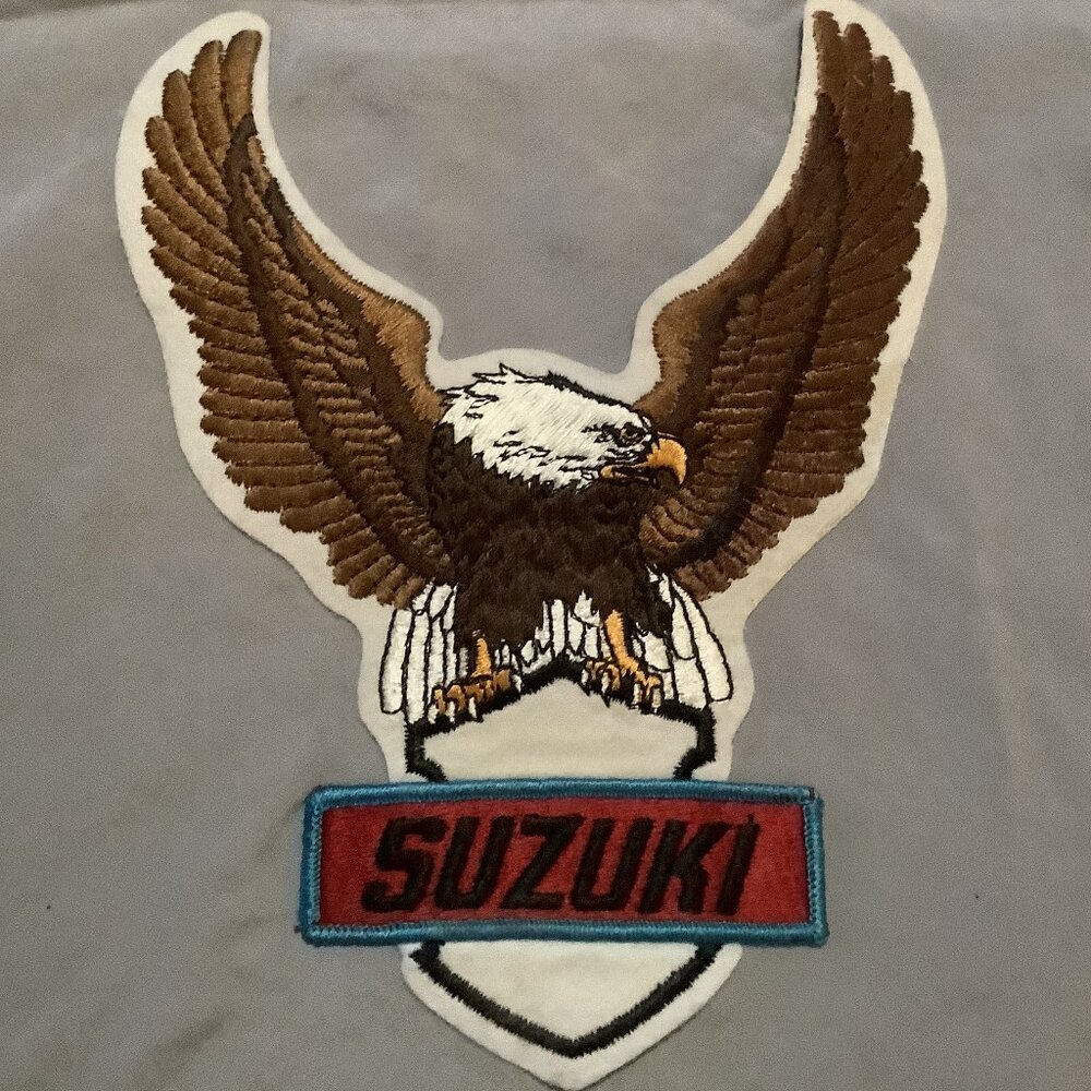 VINTAGE SUZUKI EAGLE EMBROIDERED IRON/SEW ON PATCH - NEW OLD STOCK